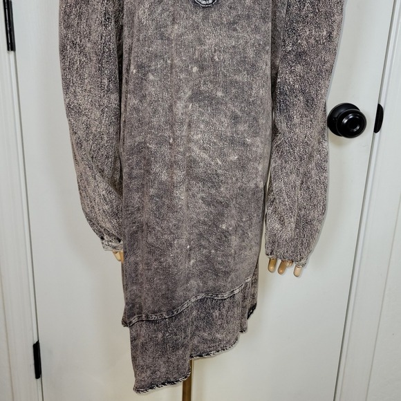 Soft Surroundings Boho Acid Wash Dress Size Large Rayon Asymmetrical Hem - Picture 10 of 10